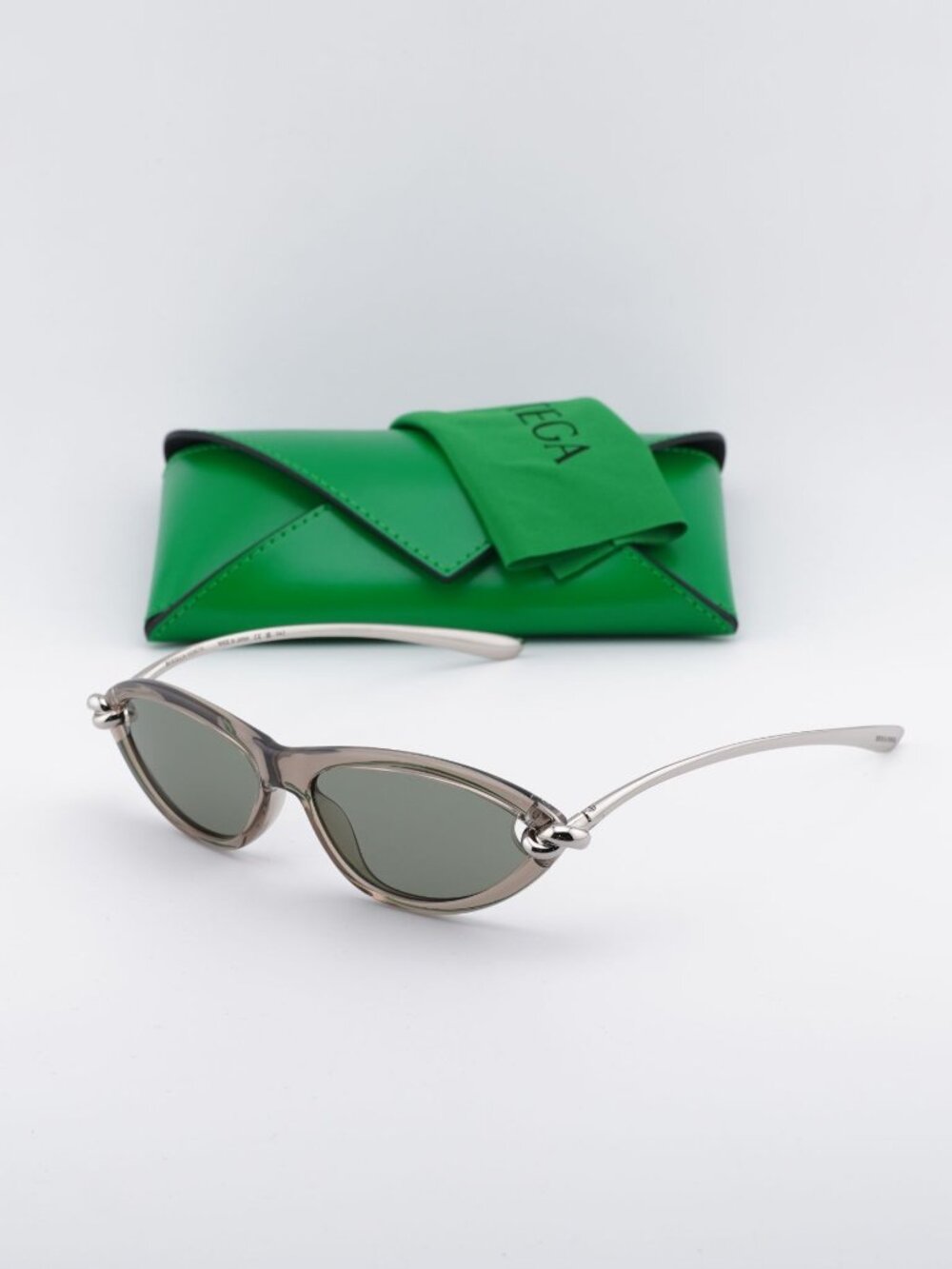 Bottega Veneta BV1390S 005 Cat Eye Sunglasses - Beige / Silver / Green